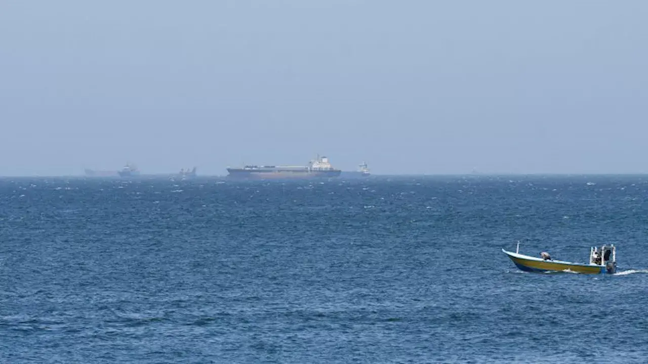 Ceasefire Calms Skies but Shippers Avoid the Strait of Hormuz