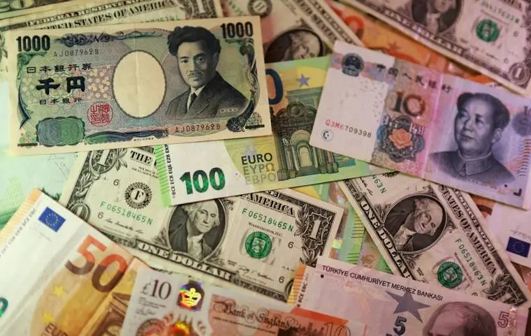 Dollar Strengthens After Robust May Jobs Report — Weekly Gain Tops 1%