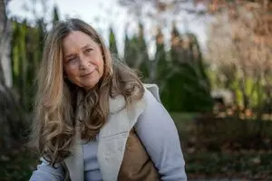 Grafton Real Estate Agent’s Dating App Match — Online Dating Safety Tips