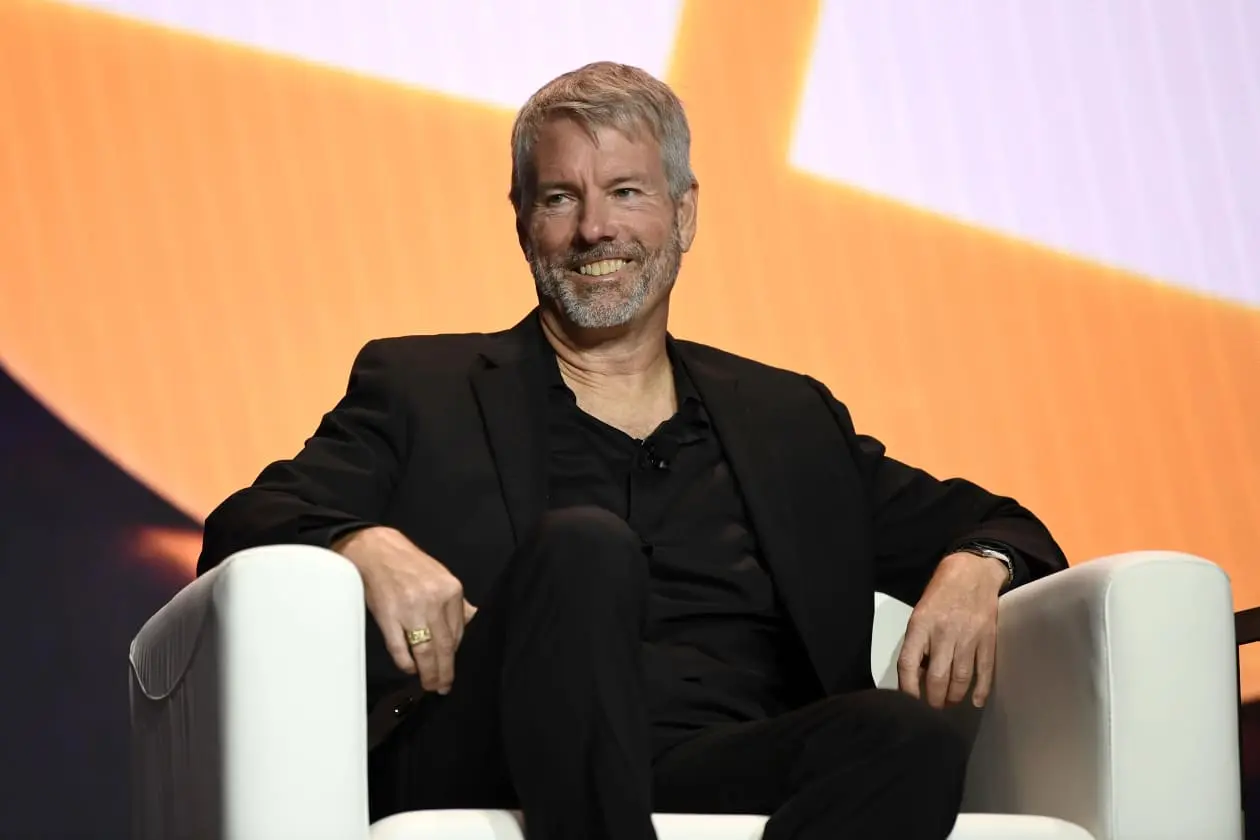 MicroStrategy's Operating Profit Soars to $14 Billion Amid Bitcoin Surge