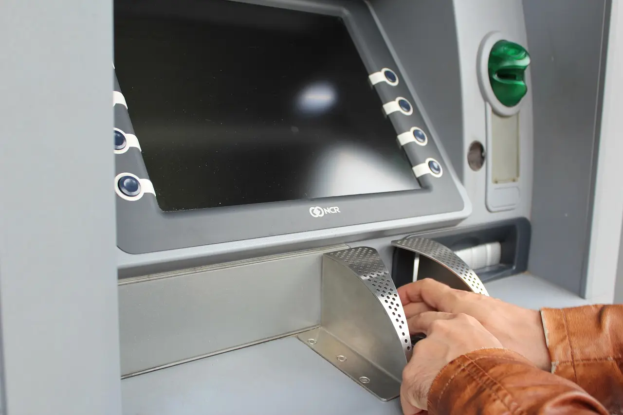 State Senate Advances Regulation of Crypto Kiosks