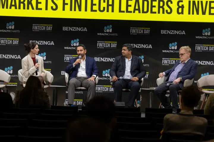 TradFi Meets Crypto: Stablecoins and Blockchain Boost Trading Efficiency