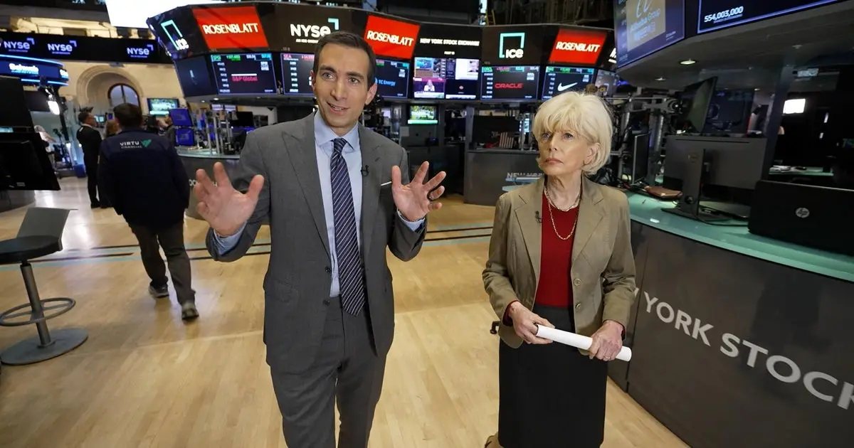 When Will the Wall Street Bubble Pop? Andrew Ross Sorkin Warns of a Possible Stock Market Crash